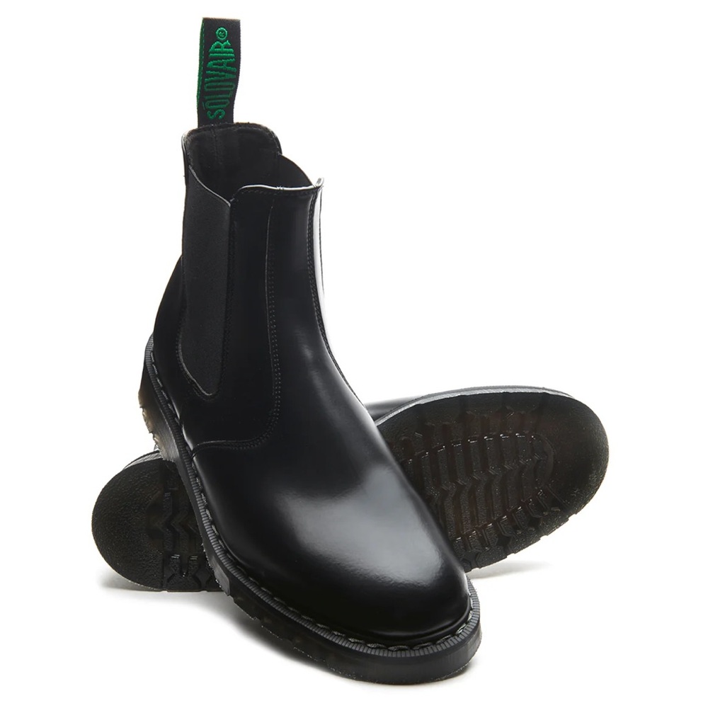 Solovair shiny black boot - size US 7.5 men /9.5 women